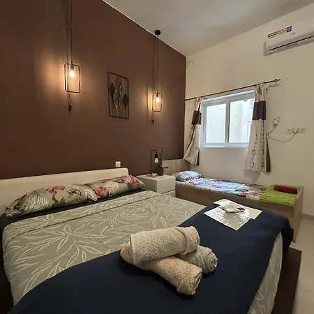 Sliema Spacious Airconditioned And Selfcheck In Gżira
